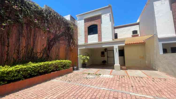 casa en venta abetos la campina culiacan sinaloa pnud00Q